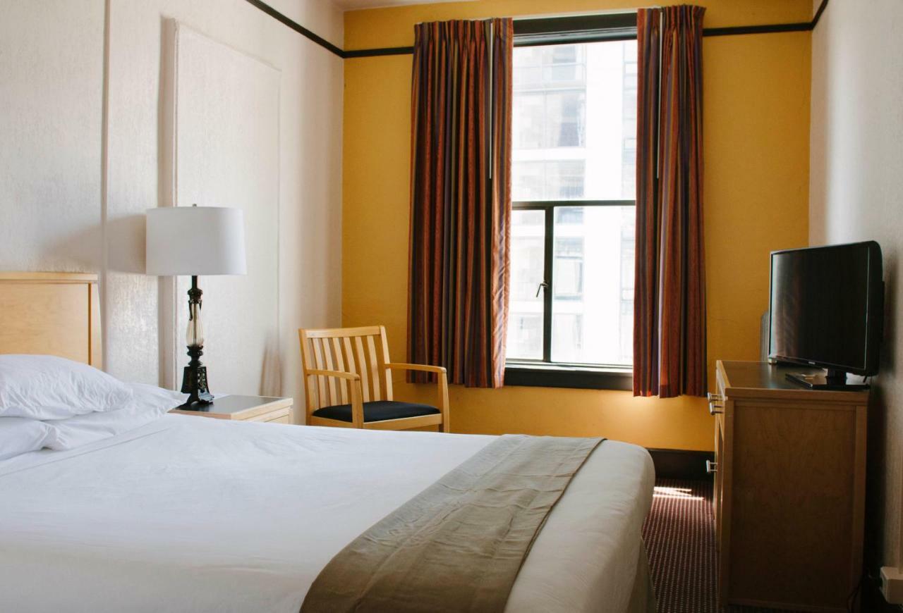 Moore Hotel 시애틀 외부 사진