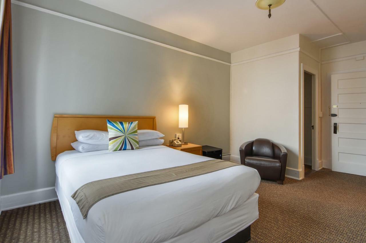 Moore Hotel 시애틀 외부 사진